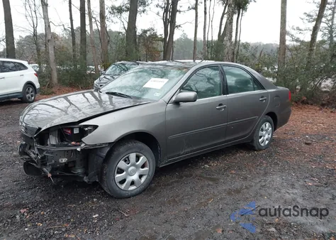 2004 Toyota Camry Le from USA, damaged, VIN 4T1BE32K44U940029